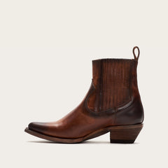 Sacha Chelsea - FRYE