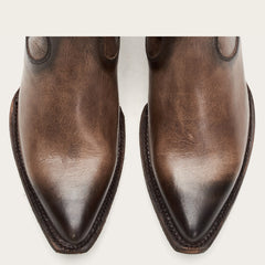 Sacha Chelsea - FRYE